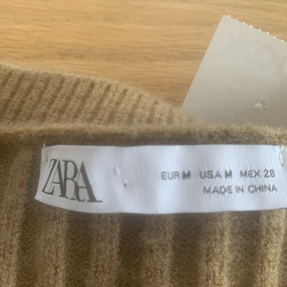 Zara Cable Sweater Shorts Jumpsuit Tan Women’s M NWT - Picture 3 of 12